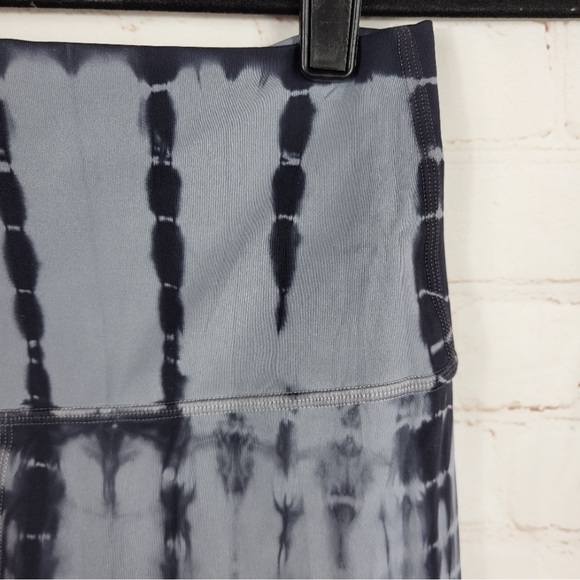 BUNDLE! Lululemon Wunder Under Hi-Rise Tight* Shibori | Red & Gunmetal | 4 - Picture 11 of 14